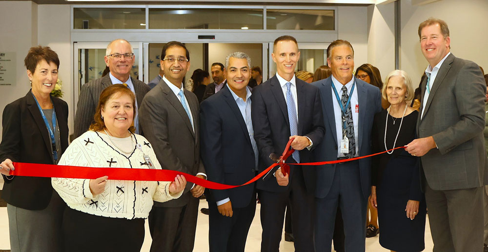 cancer care center ribbon cutting